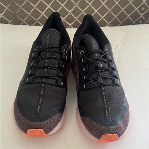 NIKE AIR ZOOM PEGASUS SHIELD 35 PRM RUNNING SHOES SNEAKERS‎ SIZE 9